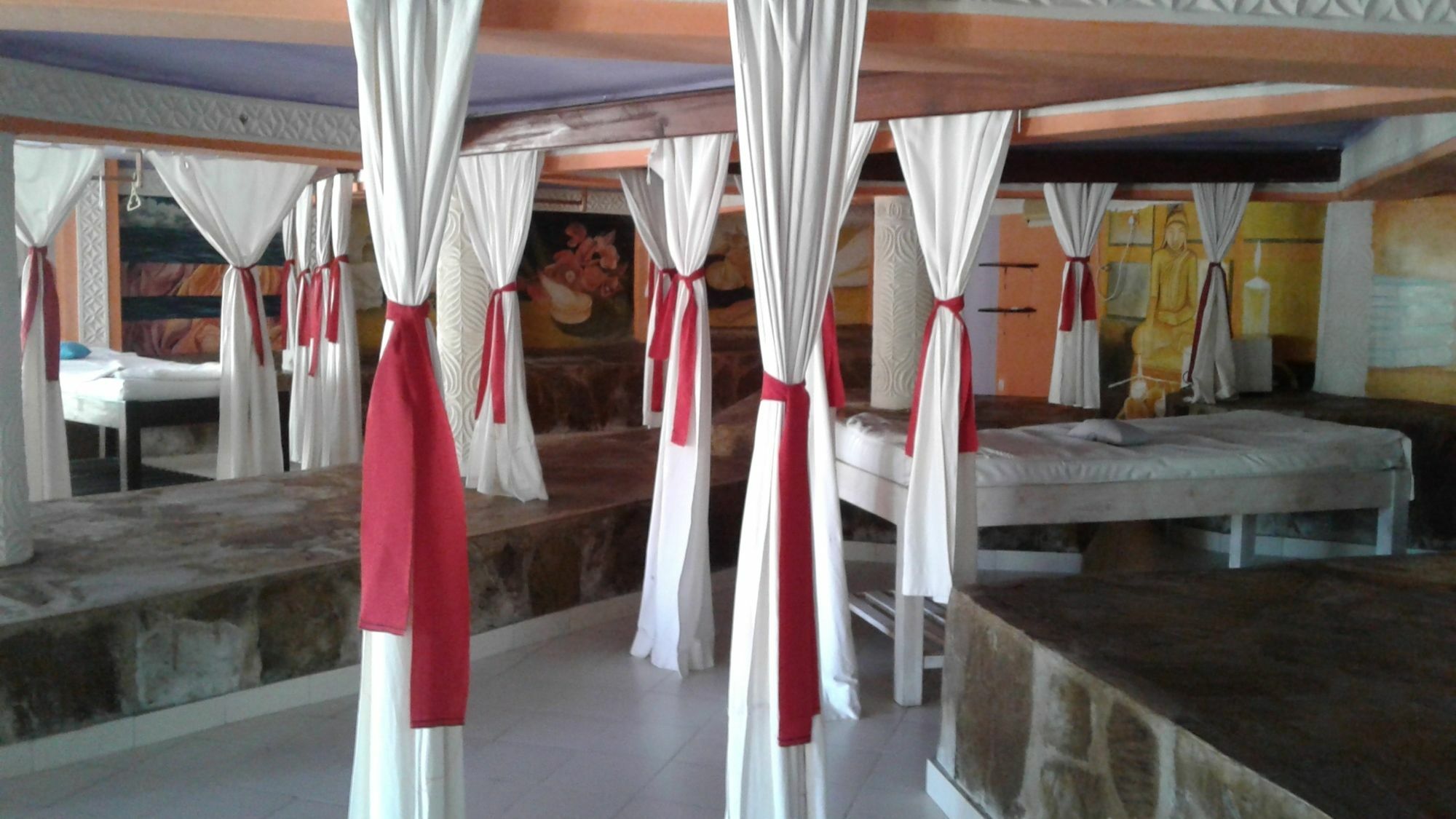 Jumbo Watamu Hotel Buitenkant foto