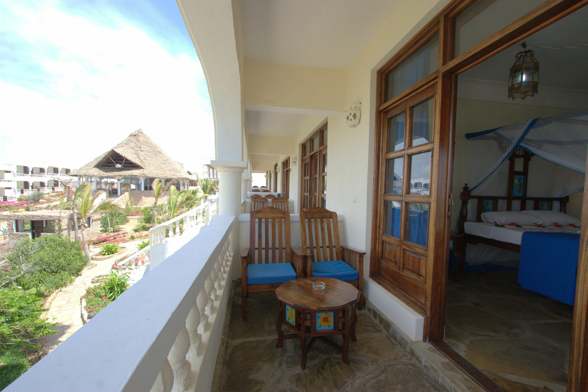 Jumbo Watamu Hotel Buitenkant foto